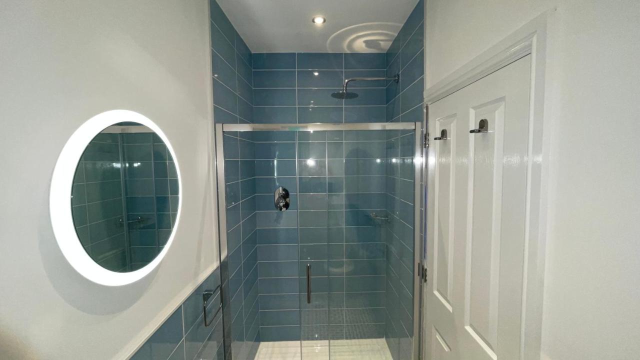 Anfield Place To Stay Liverpool Bagian luar foto