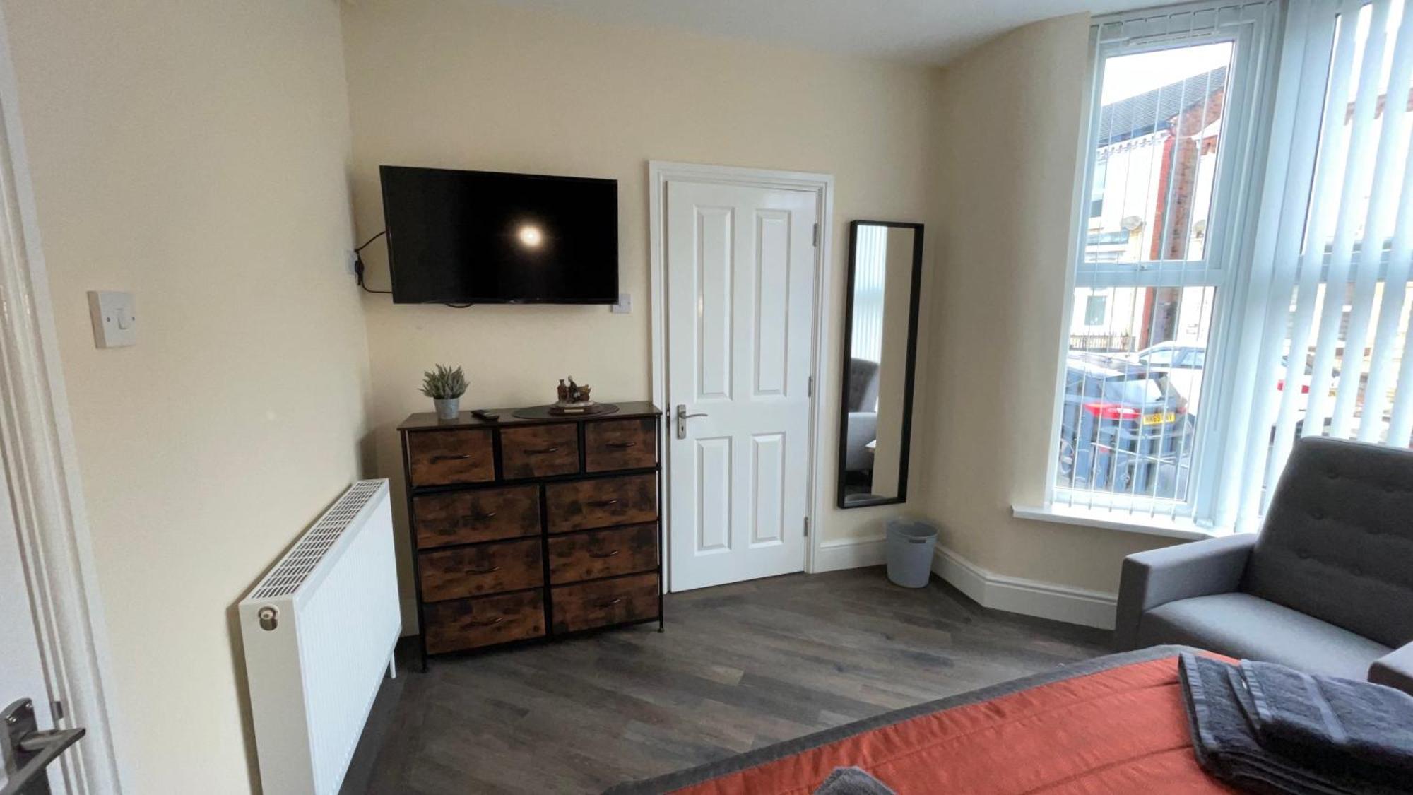Anfield Place To Stay Liverpool Bagian luar foto