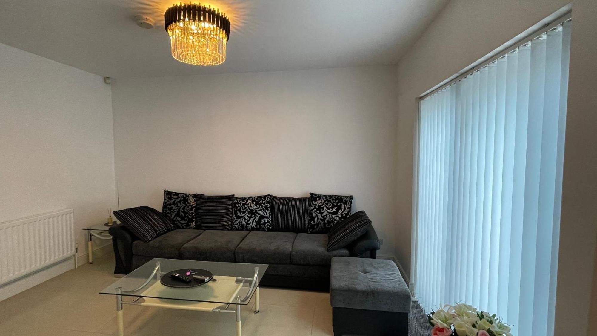 Anfield Place To Stay Liverpool Bagian luar foto